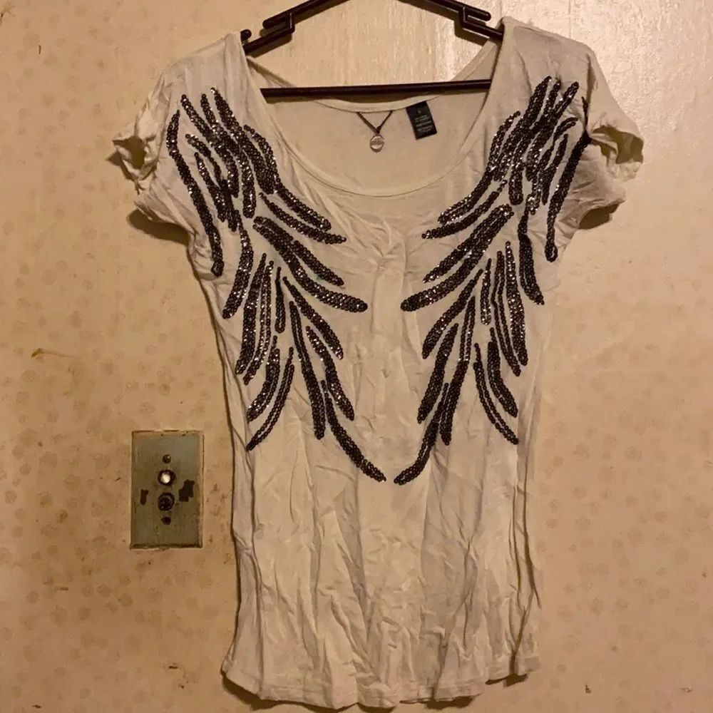 BKE Bedazzled Top sz. S